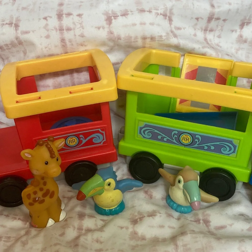 FISHER PRICE Little People Train Set and figures